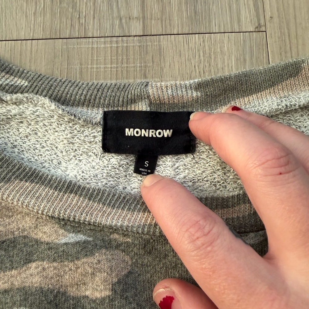 Monrow Camo Women's Drop Shoulder Sweatshirt - Picture 4 of 8